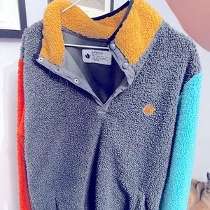 Dutch Bros tricolor fleece pullover